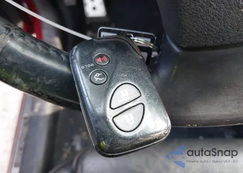 2008 Lexus Is 350 z USA, uszkodzony, nr VIN JTHBE262X85021031